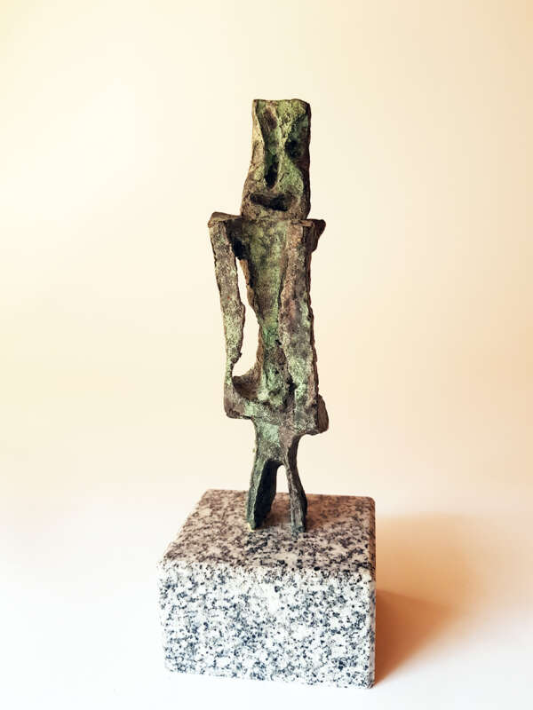 ESC0004 – Escultura – Bronze – 20x12x12 cm